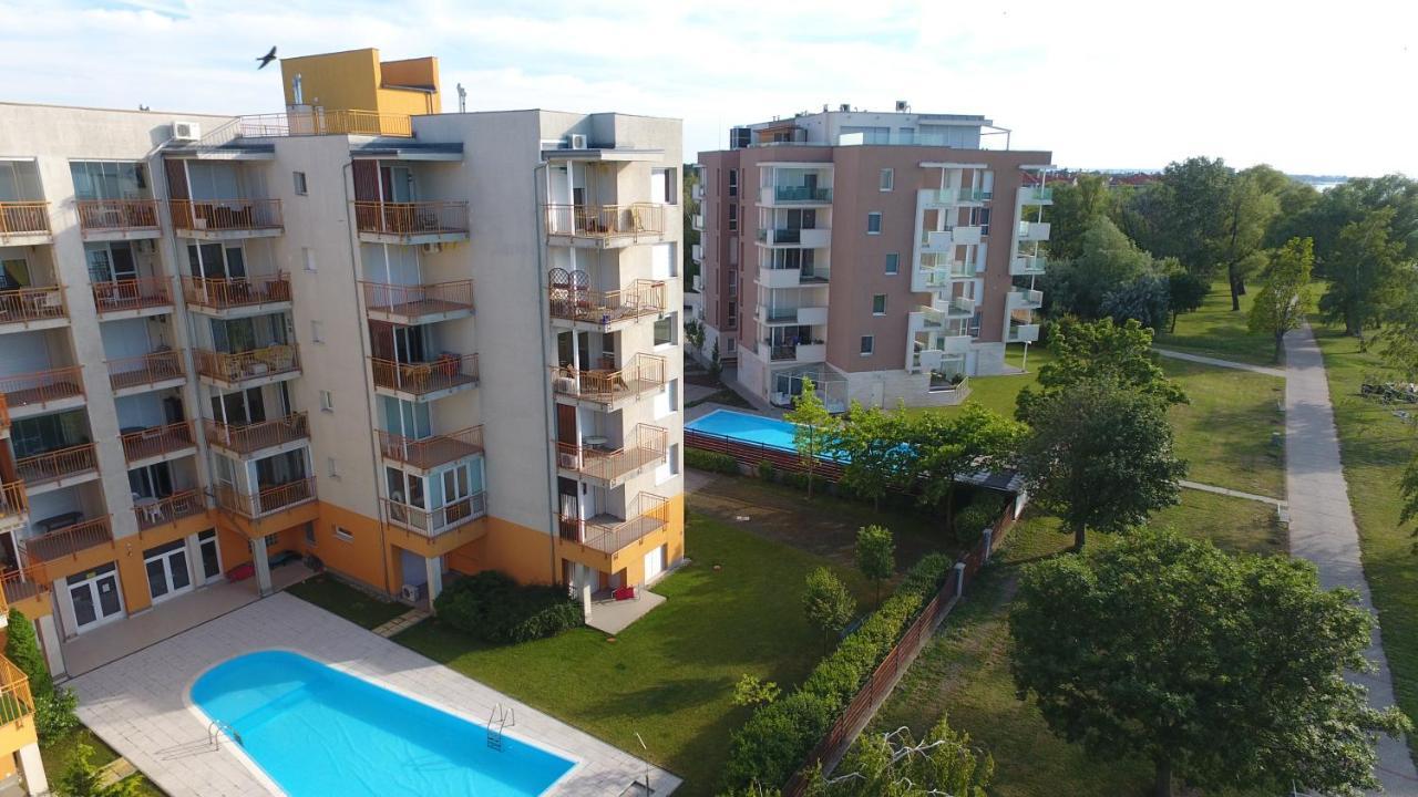 Viktoria Beach Apartman Gold 2. Siofok Exterior photo
